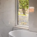 فيلة Julieta *