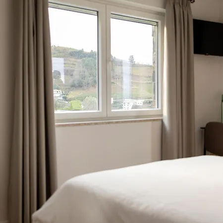 빌라 Julieta Ferreiros de Avoes