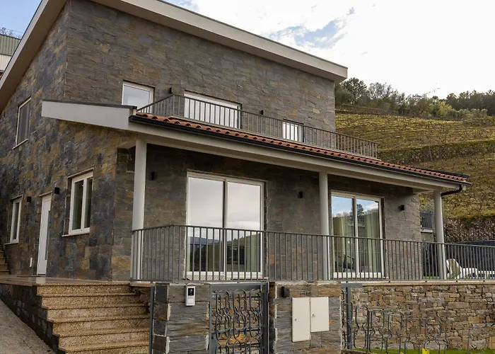 Julieta Ferreiros de Avoes