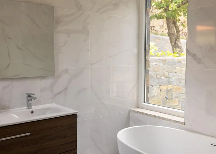 别墅 Julieta Ferreiros de Avoes